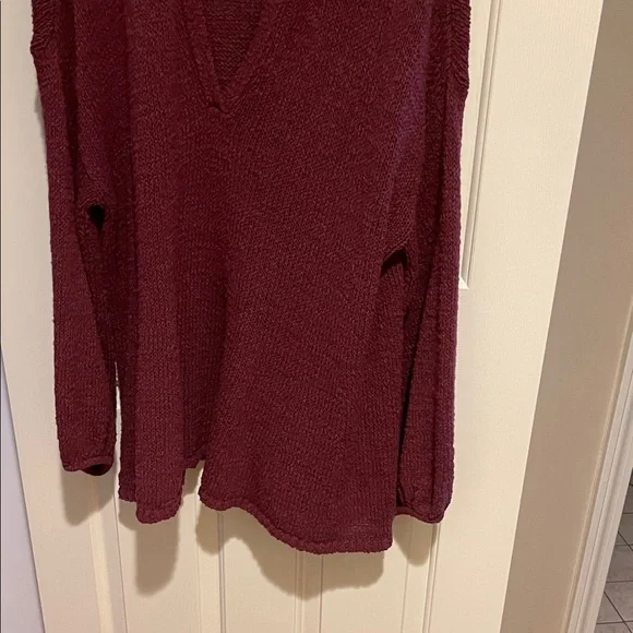 Free People Burgundy V-Neck Sweater - Picture 2 of 5